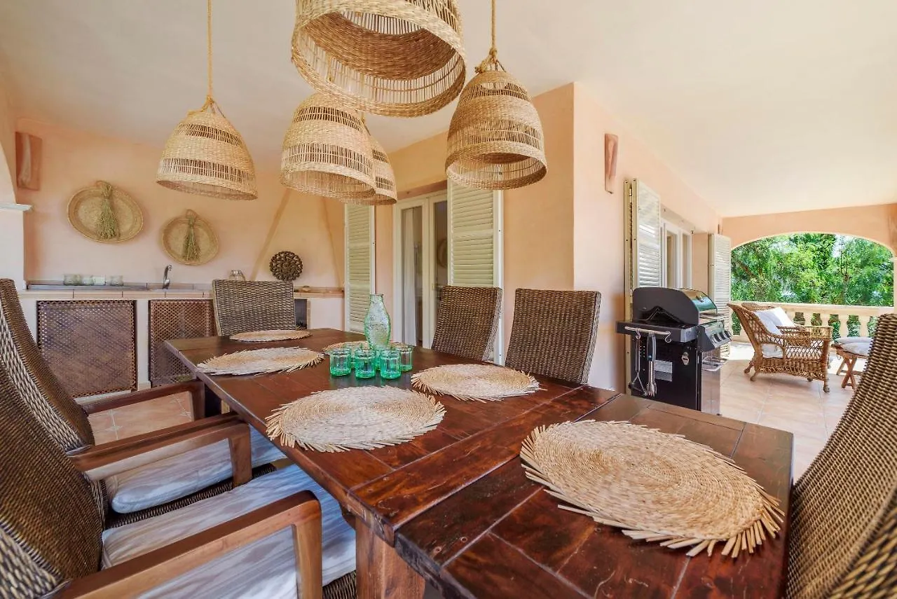 Villa Turo Del Sol カラ・ムラダ スペイン